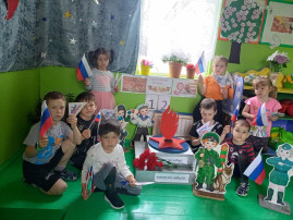 Воспитанники участвуют в акции ко дню победы Воспитанники участвуют в акции ко дню победы.